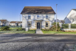 Monkton, Fairfield Park, KA9 2FD