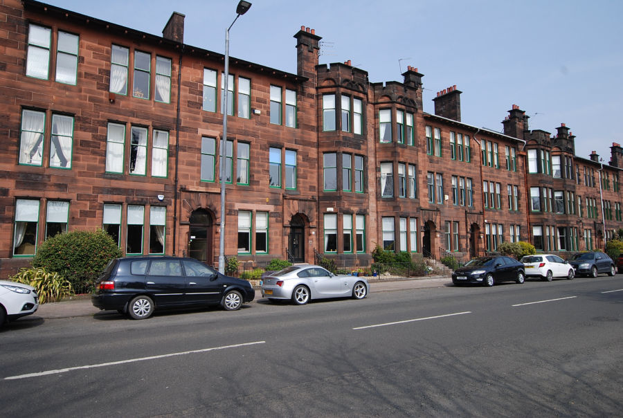 Glasgow, Pollokshields, Darnley Road, G41 4NE Black Hay