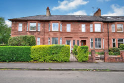 Glasgow, Newlands, Beaufort Avenue, G43 2LY